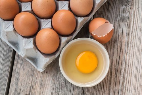 Apa Manfaatnya dari Makan Kuning Telur? keratin dan